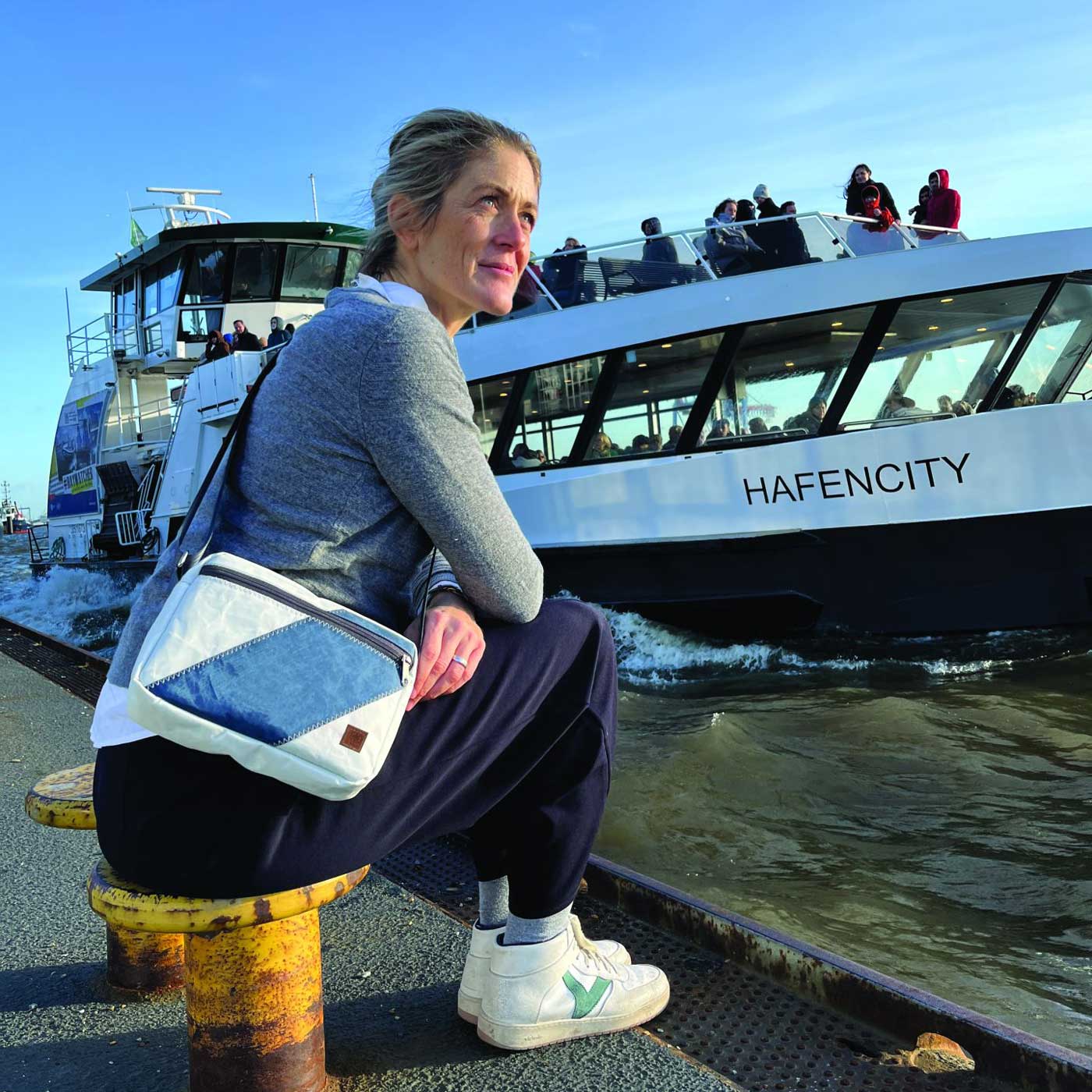 Handtasche Fender Segeltuch weiß-blau