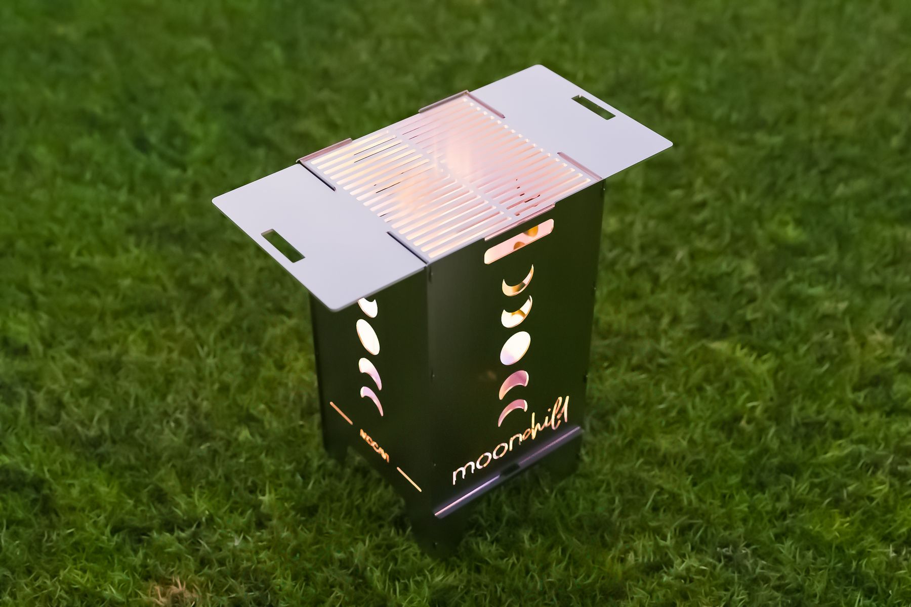 Grillrost mit Ablage Edelstahl für Feuertonne und Feuerkorb