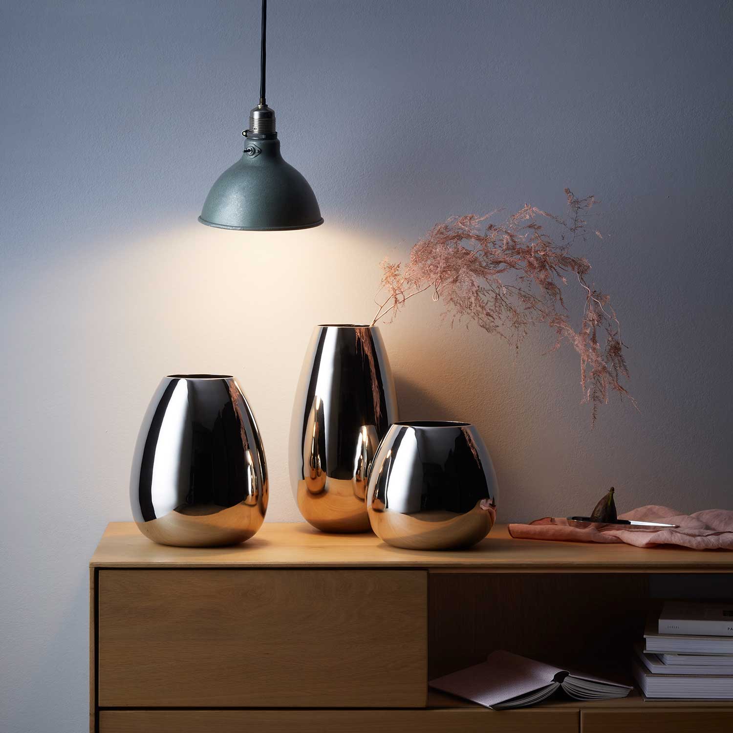 Anais Vase L hochglanzpoliert Höhe 31 cm