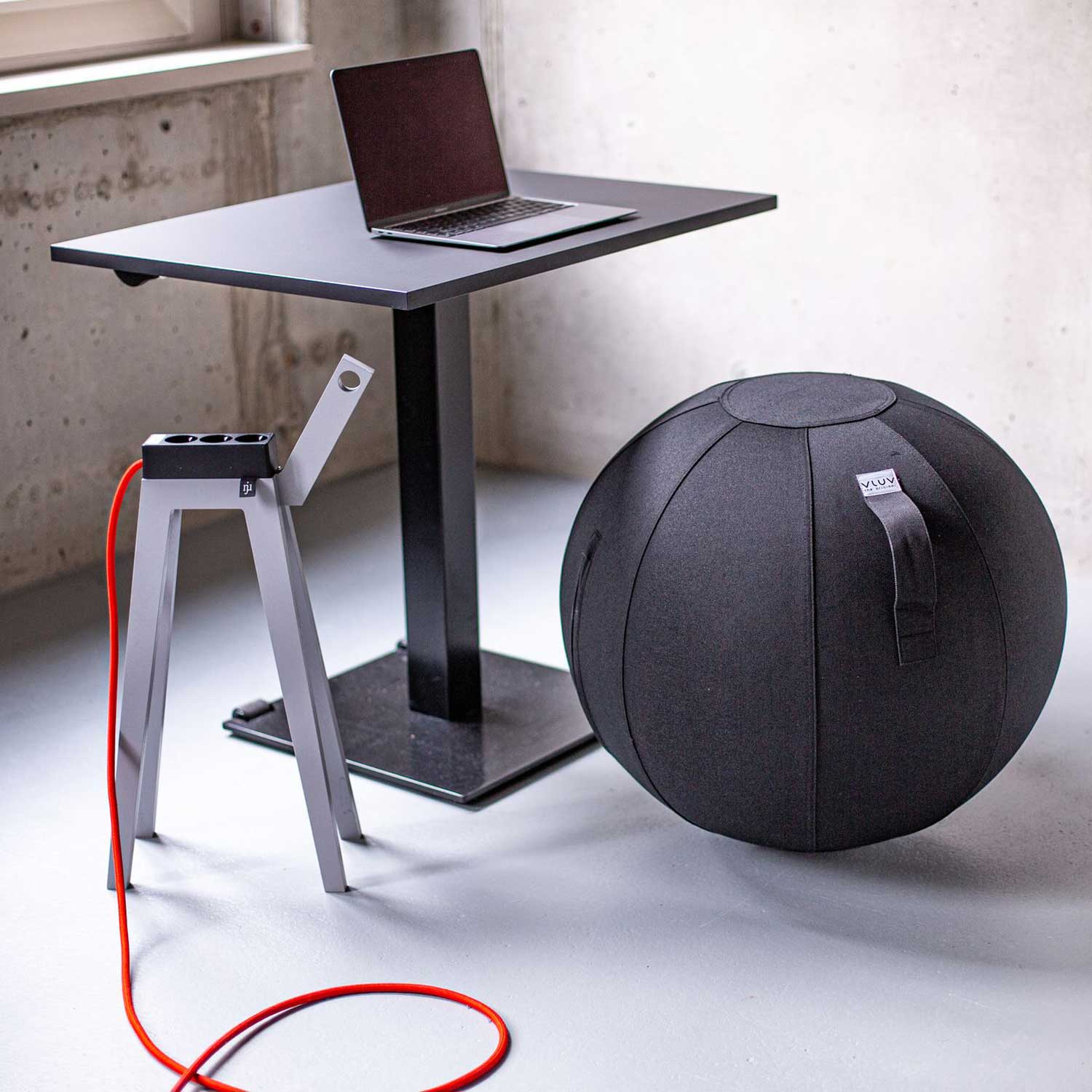 Sitzball Stoff Leiv 60-65 cm schwarz