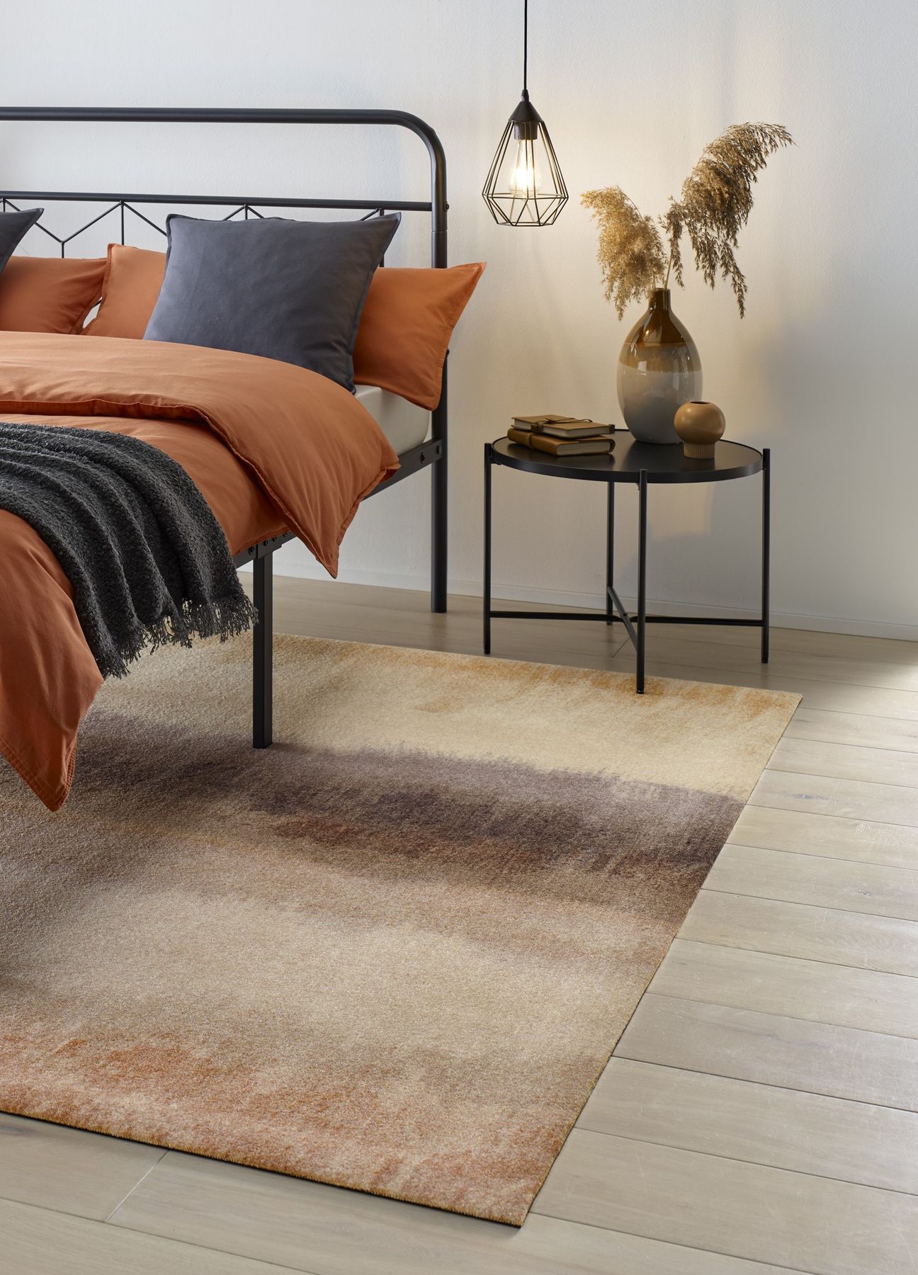 Wohnteppich 140x200 Bronze Bands beige