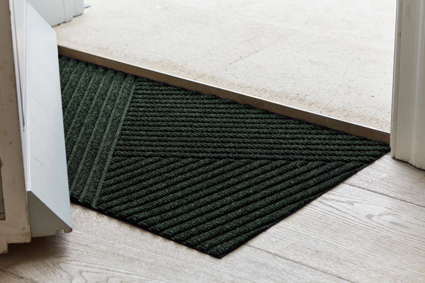 Fußmatte 45x75 Dune Stripes midnight green grün