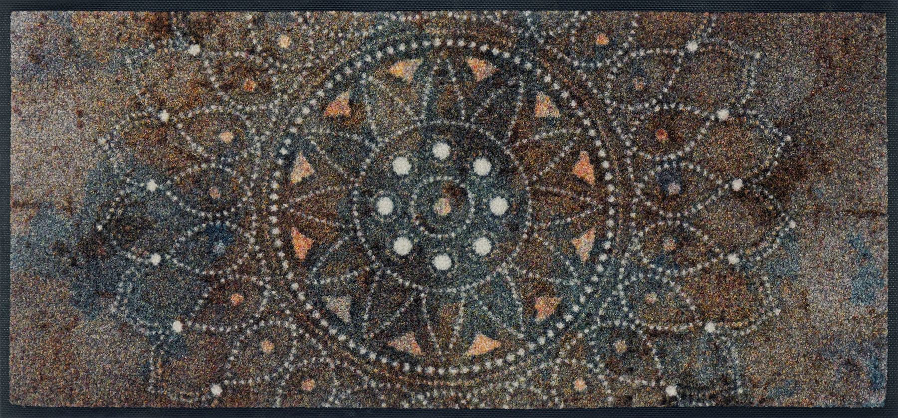 Schuhparkplatz lang schmal wash+dry madhana