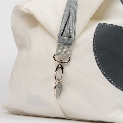 Reisetasche Kutter XL recyceltes Segeltuch Zahl rot