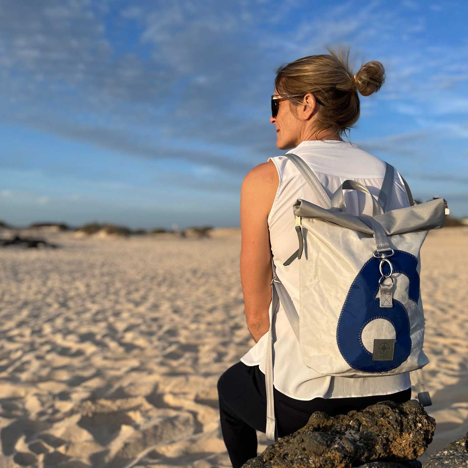 Rucksack Möwe Segeltuch weiß-grau Zahl blau