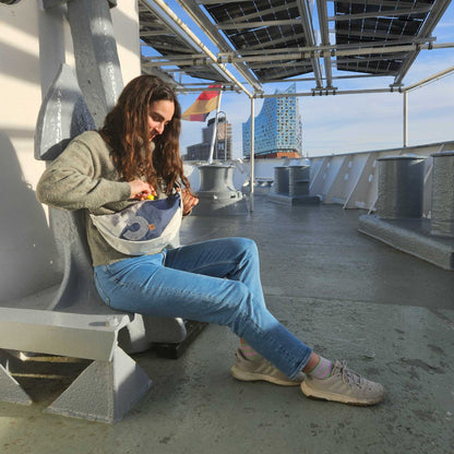 Handtasche Roop Moonbag Segeltuch weiß-blau