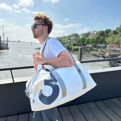 Sporttasche Kutter XL Zahl grau