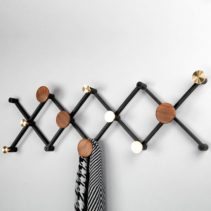 Garderobe X-Tend Walnuss modern und individuell