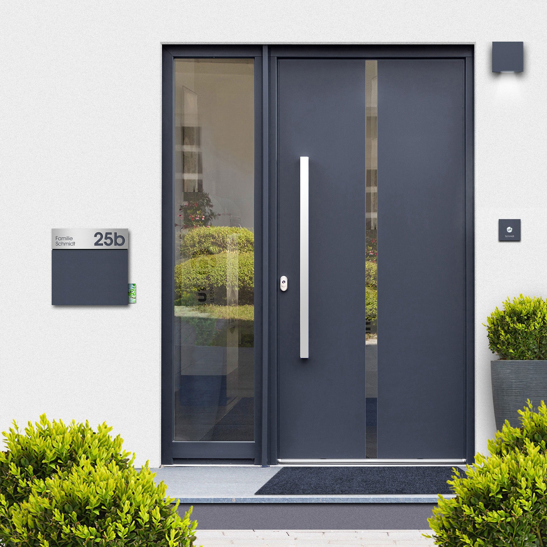 personalisierter Qualitäts-Wandbriefkasten mit Zeitungsrolle anthrazit für jeden Eingang Box 715