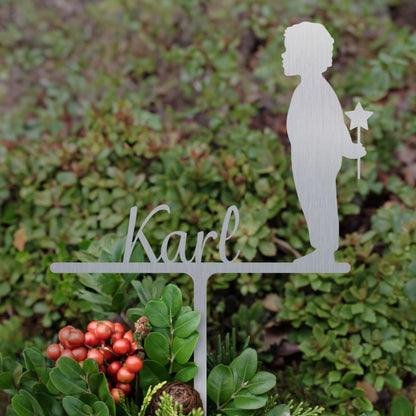 Grabstecker Junge mit Stern Karl personalisiert Edelstahl
