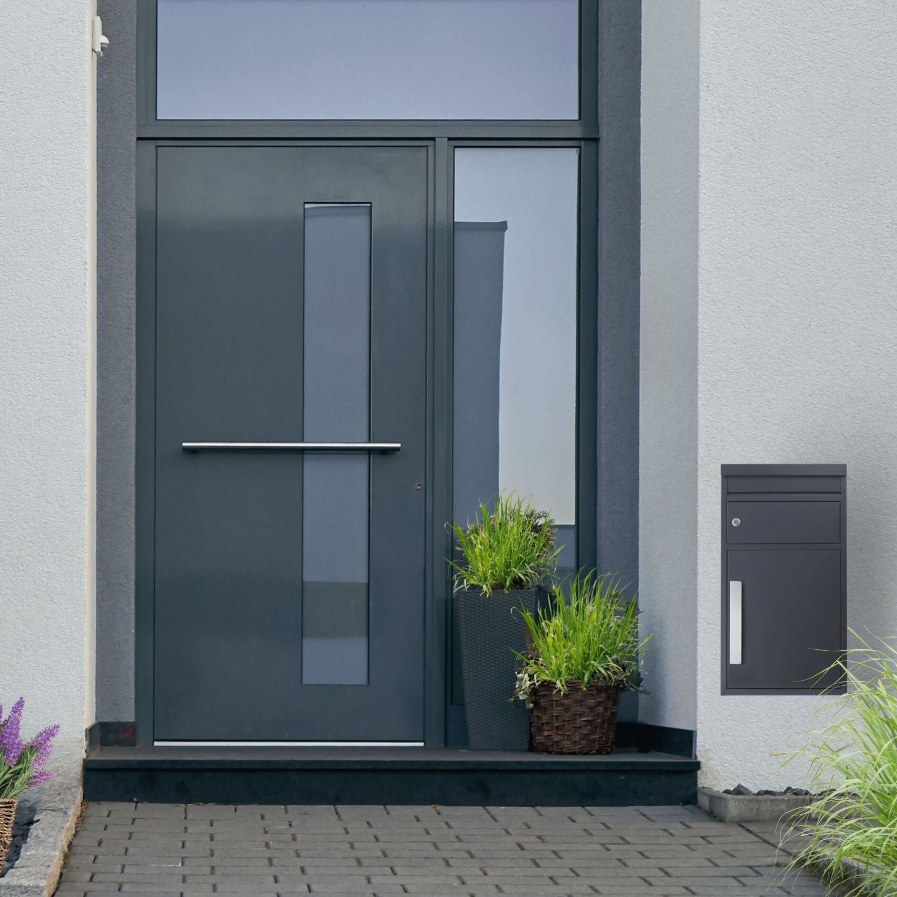 Design-Paketbriefkasten anthrazit mit Edelstahl