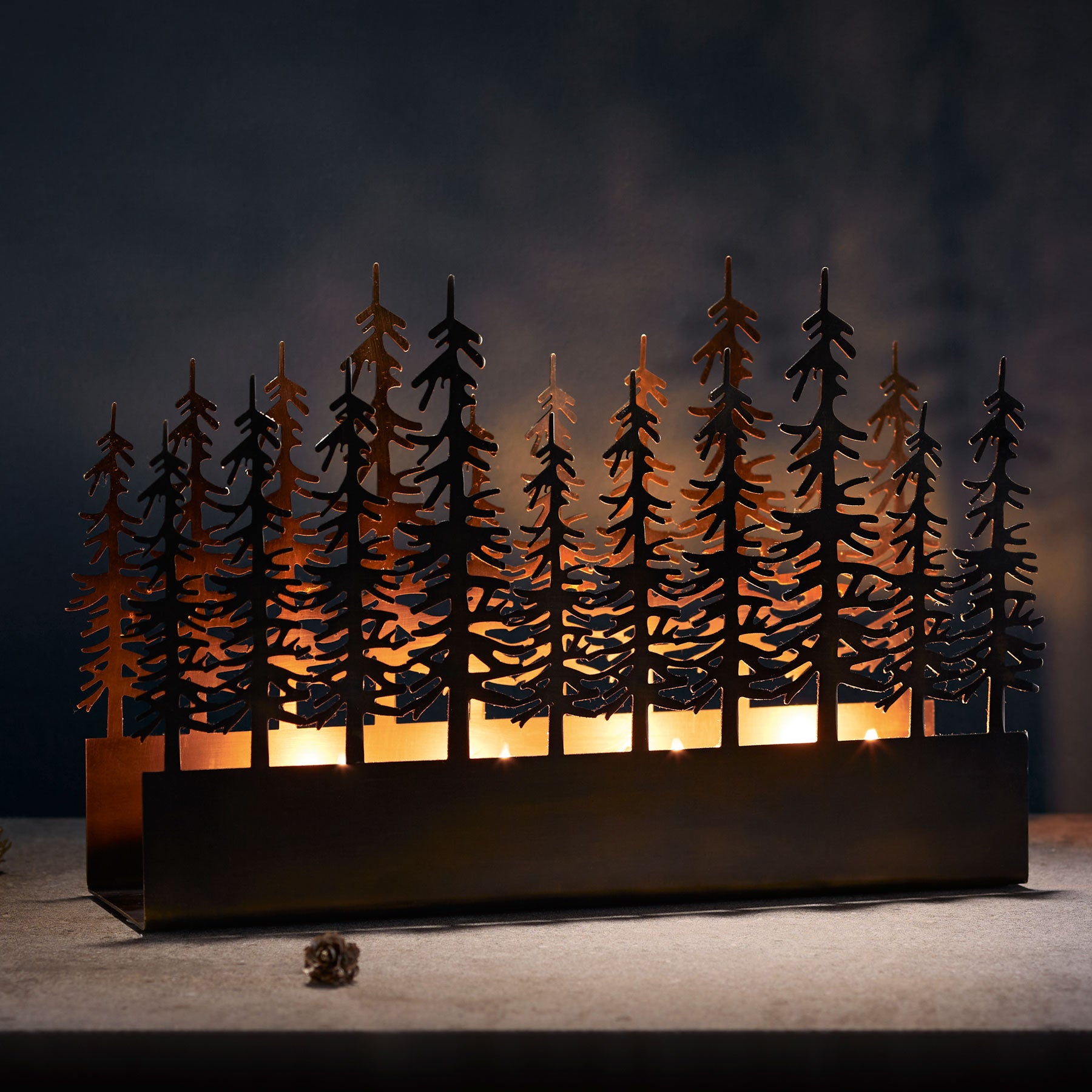 Bosque Teelichthalter mit Tannen Länge 29 cm