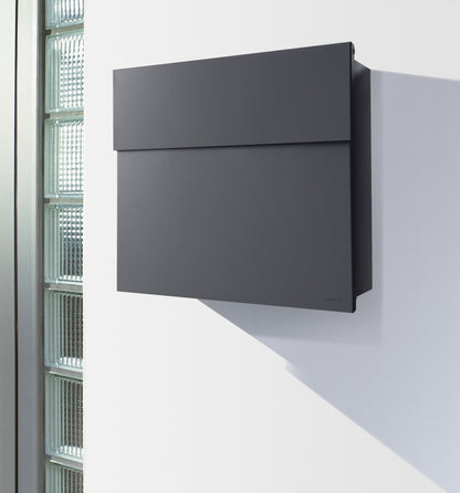 Design Briefkasten Letterman 4 anthrazit-grau (RAL 7016), verdecktes Schloss, moderner Wandbriefkasten dunkelgrau