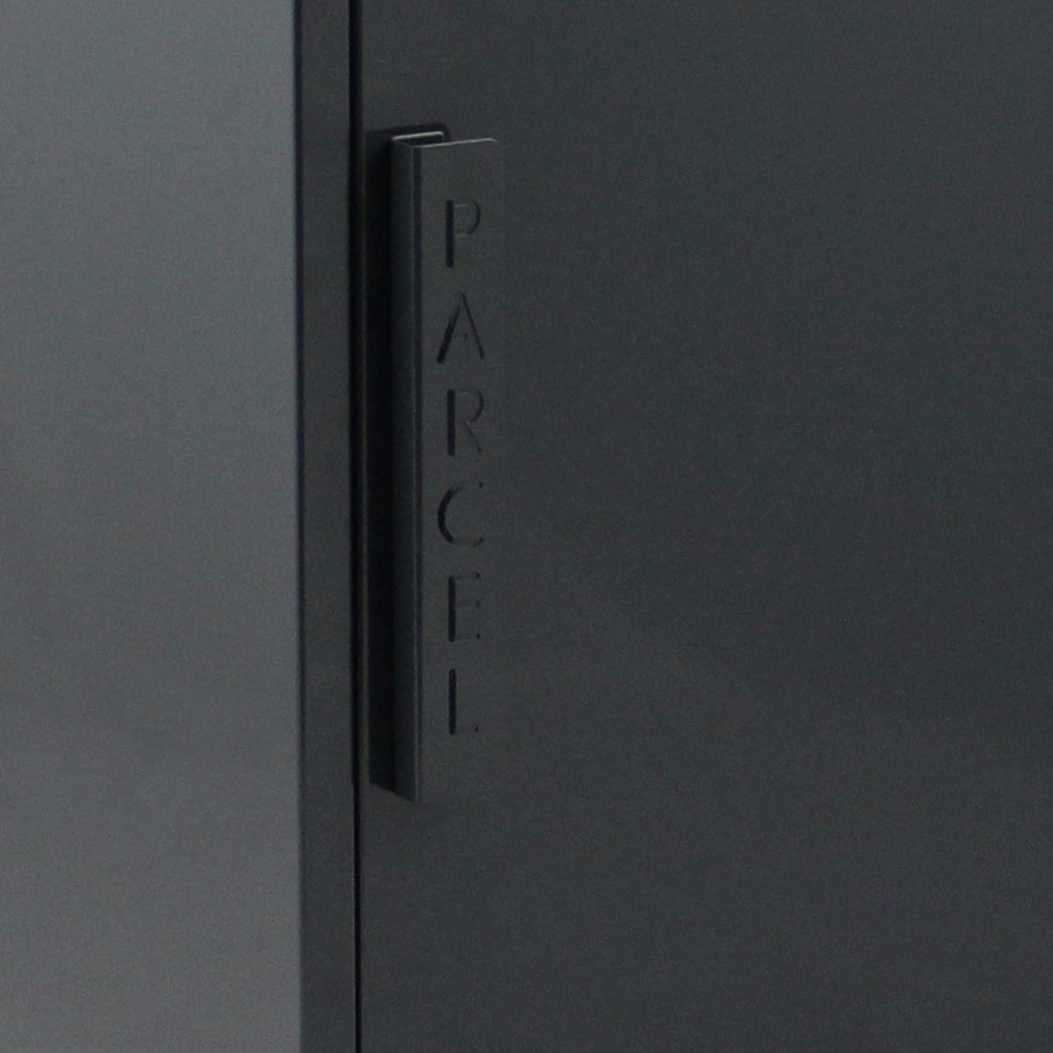 Paketbriefkasten Tiamat 65 anthrazit-grau mit 12 Schlüsseln