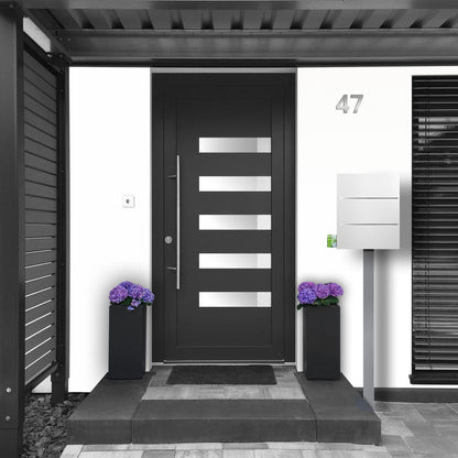 SBox 141b Standbriefkasten mit Zeitungsfach weiß (RAL 9003) mit Pfosten zum Einbetonieren