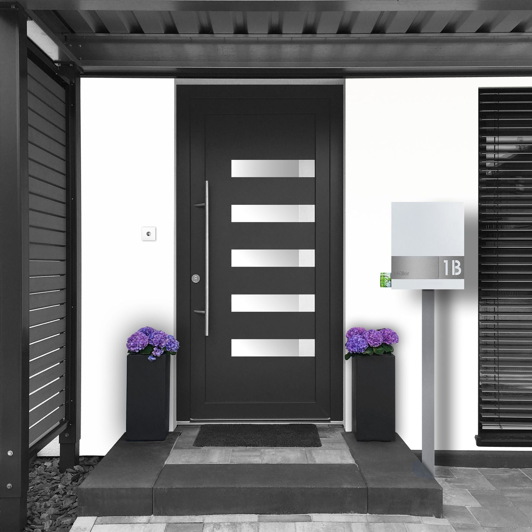 SBox 111b Standbriefkasten mit Zeitungsfach weiß (RAL 9003) inkl. Name + Hausnummer graviert V4A-Edelstahl