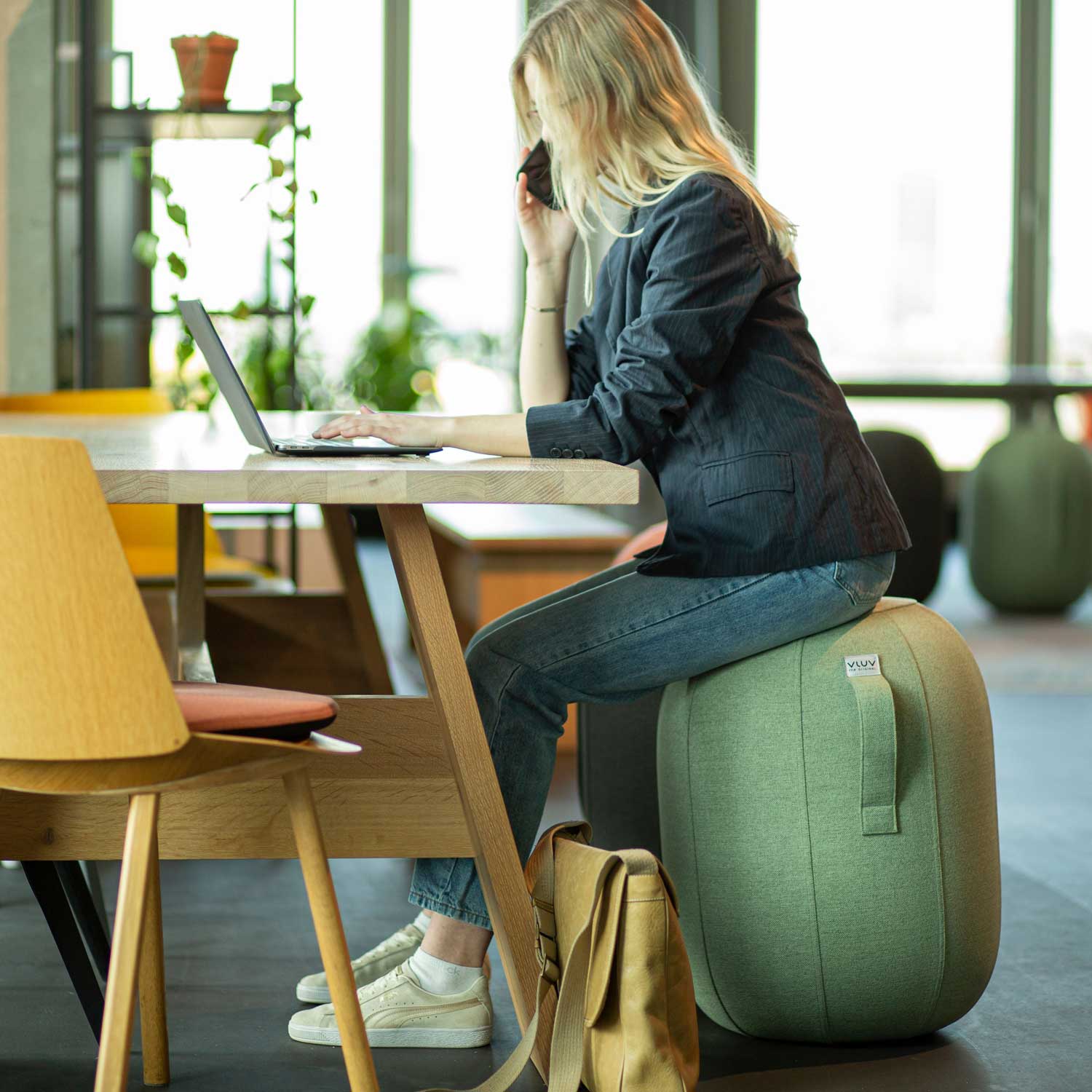 Balancehocker Kapsul M Stov 55 cm greige