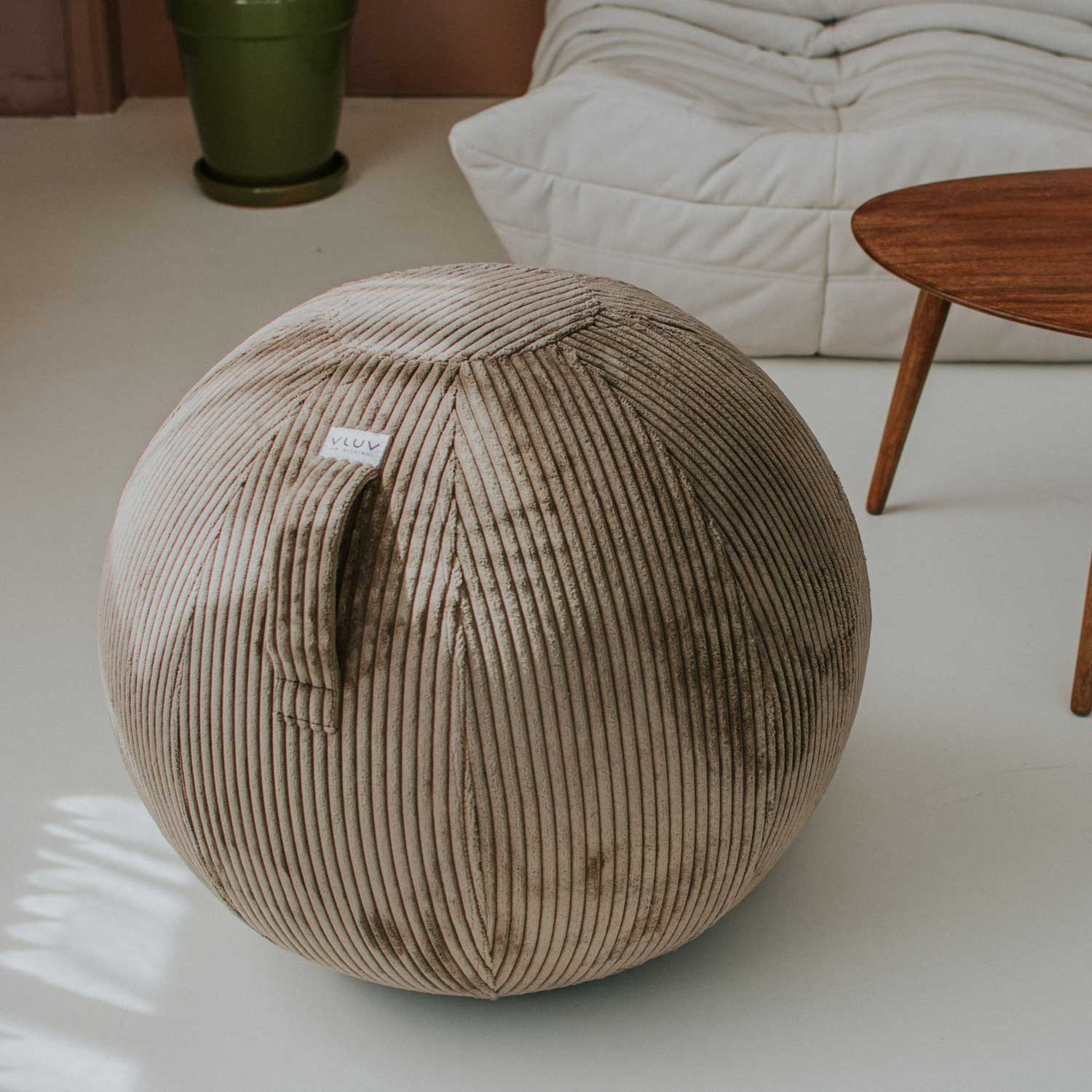 Sitzball Vlip 60-65 cm beige Breitcord