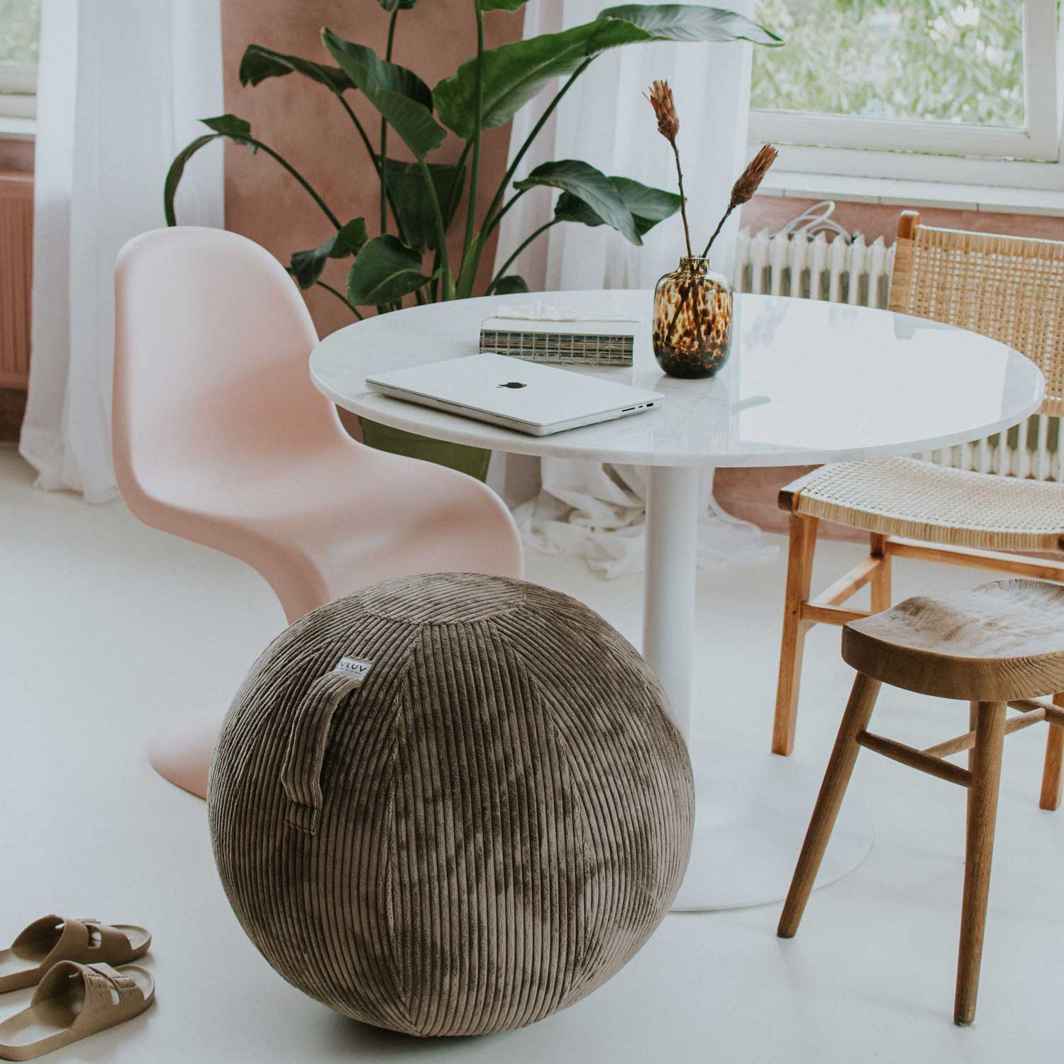 Sitzball Vlip 60-65 cm nougat Breitcord